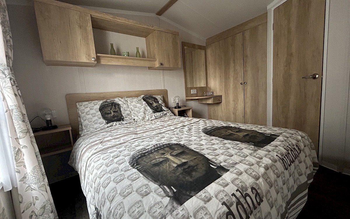 Swift Burgundy 1100/2